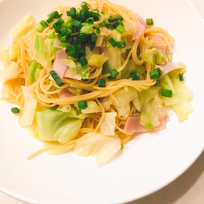 フライパンひとつとめんつゆで簡単！和風パスタ